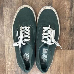 Vans women’s authentic Forest Green Canvas Sneakers size 9 women’s 7.5 men’s
